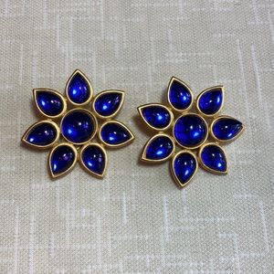 Monet Star Earrings